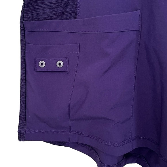 Urbane Performance Purple Scrub Top Size Medium - Picture 5 of 11